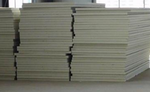 【聚氨酯保溫板】絕熱性能要做到。